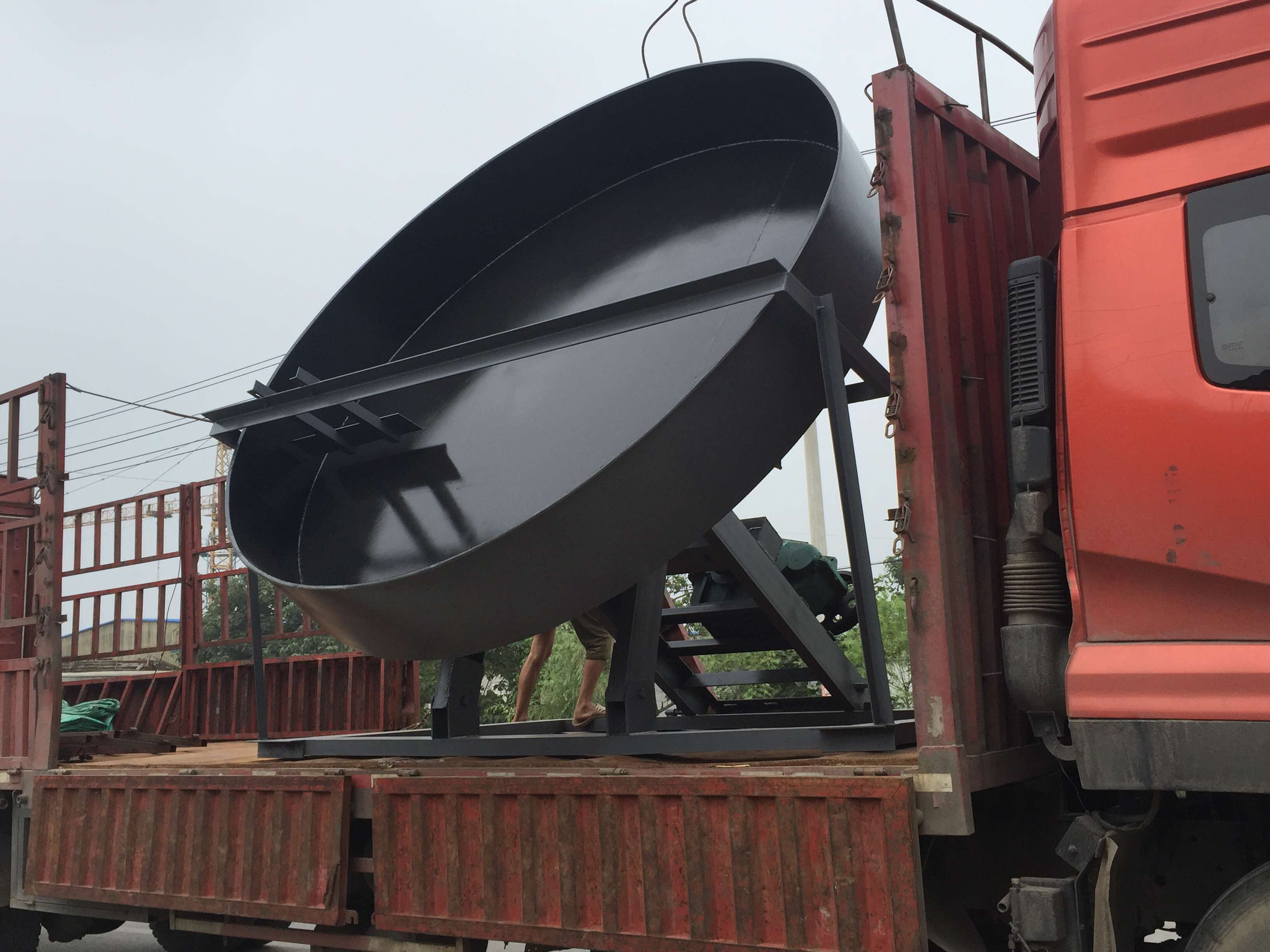 圓盤造粒機怎樣調整顆粒大小？